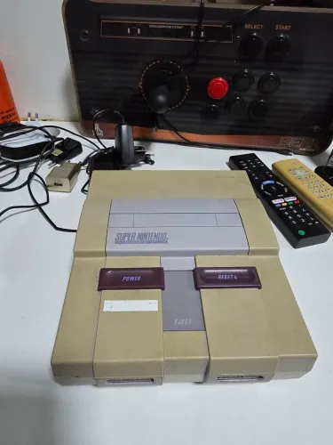 Super nintendo com defeito