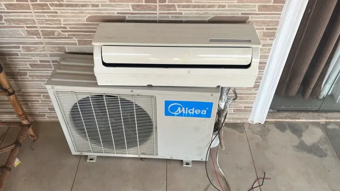 Ar condicionado 9000btus (Midea)