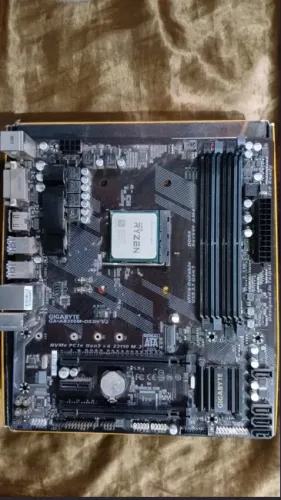 Kit placa mãe + Processador Ryzen 5 3400g