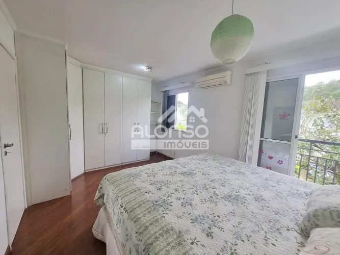 Casa em condomínio fechado a venda no Butantã - 3 quartos e 2 vagas