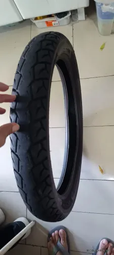 Pneu de  Moto Levorin traseiro 90/90-18