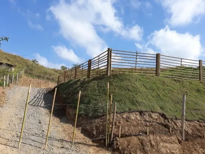 Terreno de 600m² em Condomínio de Chácaras - Arrozal, Piraí/RJ
