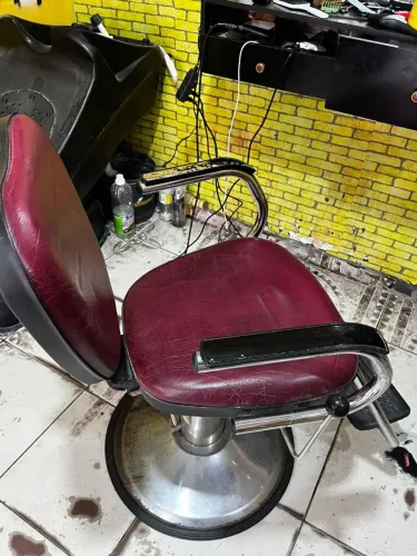 Cadeira hidráulica para barbearia e salão