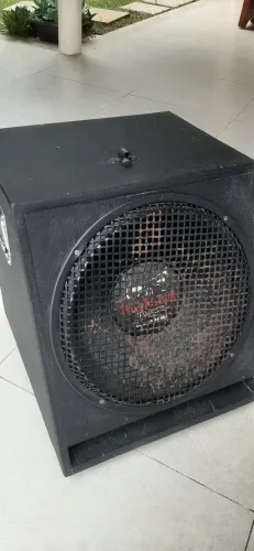 Caixa subwoofer 15 polegadas