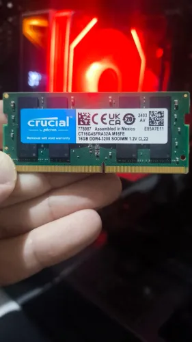 Memória RAM Crucial Sodimm para Notebook DDR4 3200 16GB