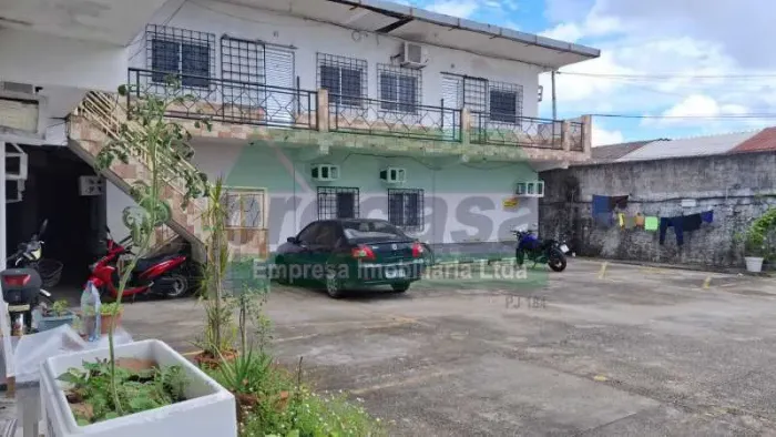 Apartamento : / Residencial / Parque Dez de Novembro