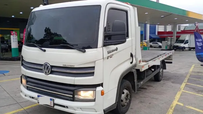 CAMINHÃO GUINCHO PLATAFORMA VW DELIVERY EXPRESS 4X2 - 2021 - ÚNICO DONO