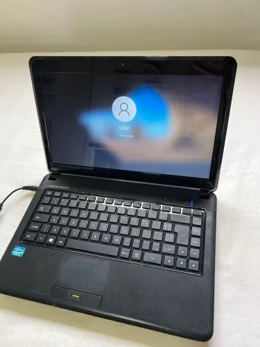 Notebook Positivo usado - R$ 400,00