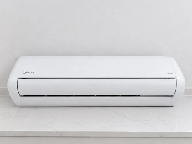Ar Condicionado Midea 9000BTUs Dual Inverter (Acompanha Controle e Condensadora)