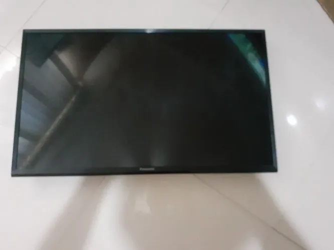 Vendo Televisão para reciclagem 