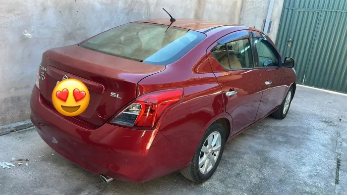 Nissan Versa SL 1.6 16V Flex Fuel 4P Mec. 2013
