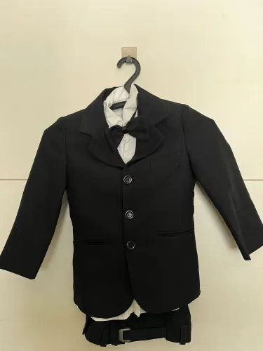 Paletó infantil com calça regulável N:4