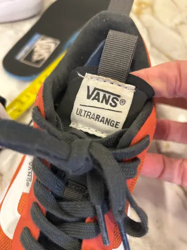 Tênis Vans impecável - modelo mais caro