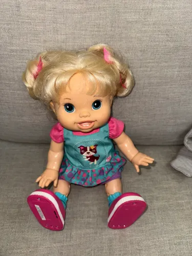 Baby Alive "Aprendendo a Andar"