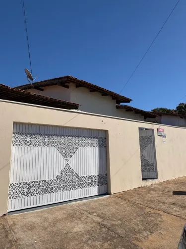 Casa 2 quartos bairro Boa Vista Anápolis GO