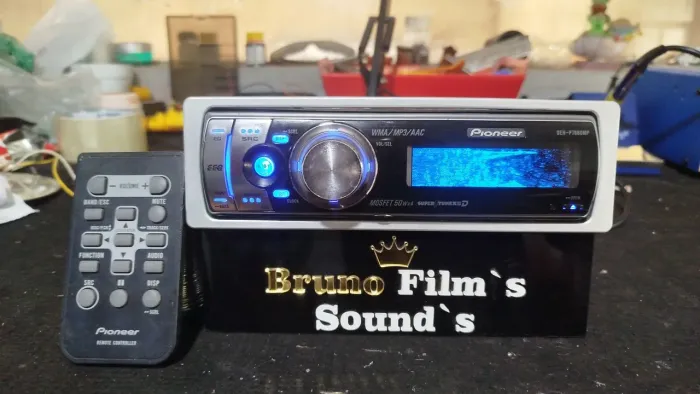 Pioneer golfinho