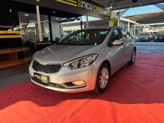 Kia Motors Cerato 1.6 16V Flex Aut. 2014