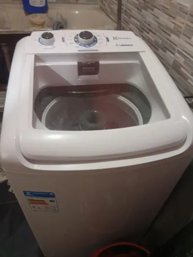 Máquina de lavar roupa nova