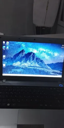 Notebook Samsung pego só carregador 