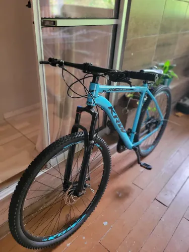 Bicicleta aro 29 seminova