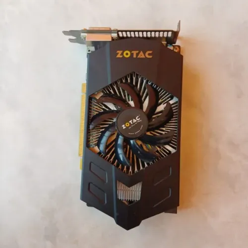 Placa de vídeo Zotac GTX 660