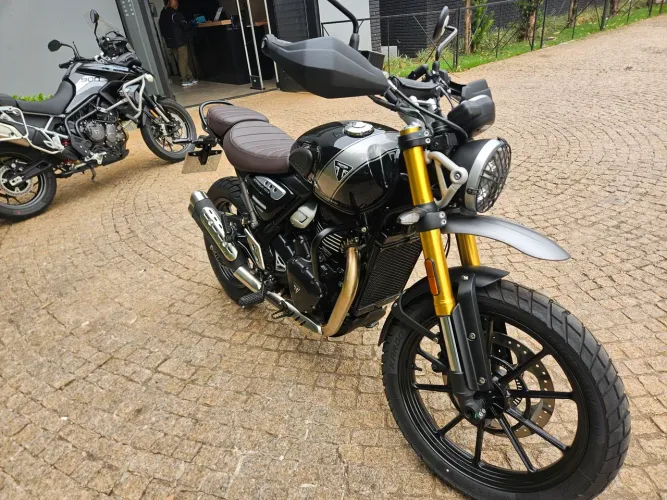 Triumph Scrambler 400X