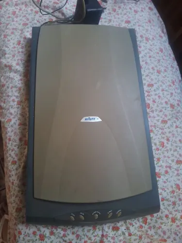 Scanner de mesa plano brignt