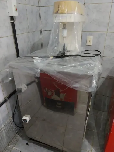 Maquina de picolé e sorvete conjugada