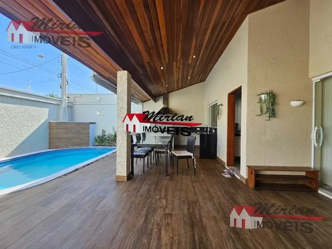 casas a venda em Peruibe, casa terrea a venda em Peruibe 100 metros da praia com piscina a
