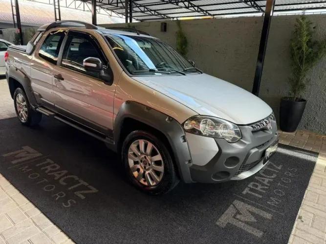 Fiat Strada Adv.1.8 16V Locker Dualo. Flex CD 2015