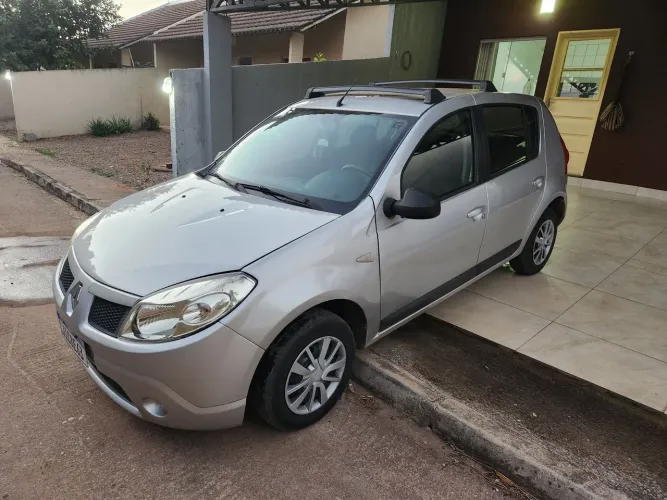 Renault Sandero Expression Hi-flex 1.0 16V 5P 2010