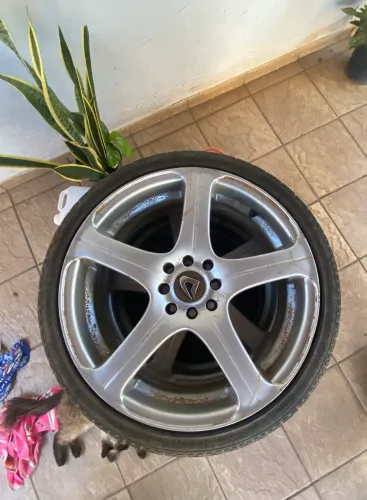 Rodas aro 17 + Pneus 195/40/17 70%