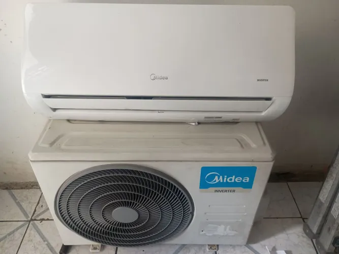 Split Springer inverter de 9000 BTUs com instalação simples grátis e garantia de 06 meses