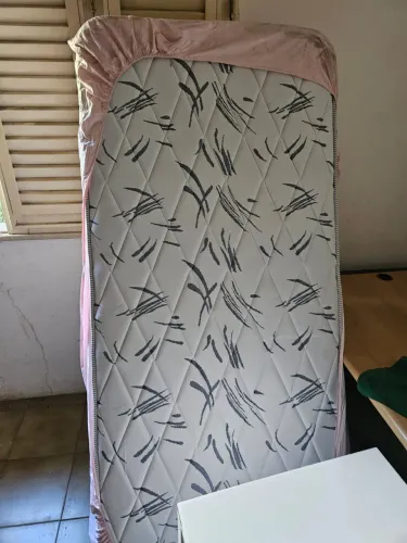 Cama solteirão 