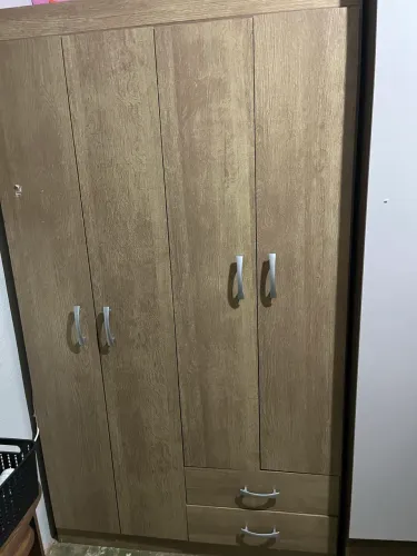 Vendo guarda roupa 