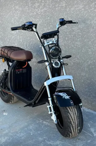 Scooter eletrica, peguei ela no dia 21 de abril desse ano, ta nova