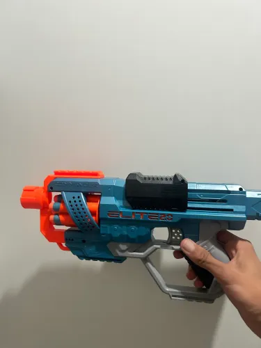 DUAS ARMAS NERF ELITE 2.0