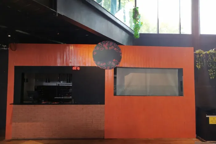 Vendo Restaurante Árabe em Funcionamento - Centro Gastronômico de Alto Fluxo