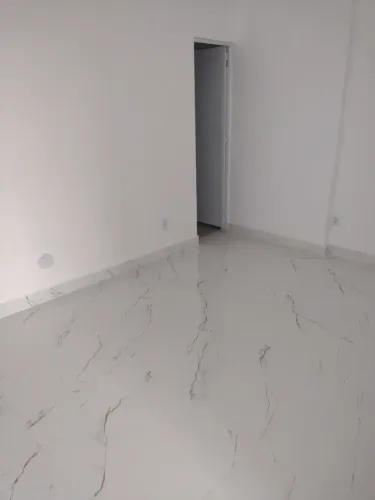 Apartamento para aluguel tem 41 metros quadrados com 1 quarto