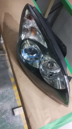 Farol Hyundai i30 2009 a 2012 Projetor Angel Eyes