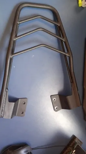 Suporte para moto FLUO 125c YAMAHA modelo até 2025