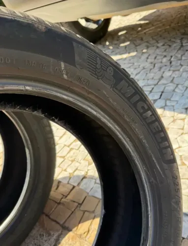 Pneus 225/55 R18 michelin