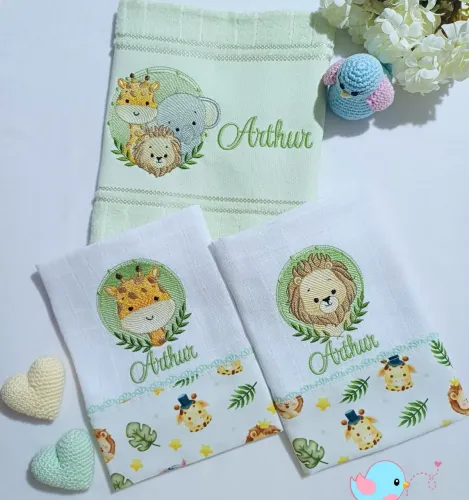 Kit toalhinha de boca e fraldinhas de boca personalizadas