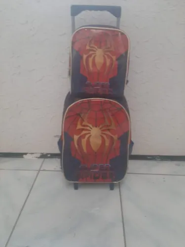 Mochila + lancheira 