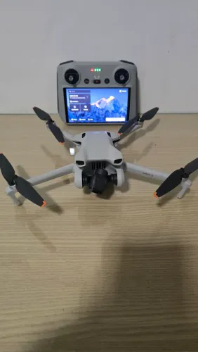 Drone dji mini 3