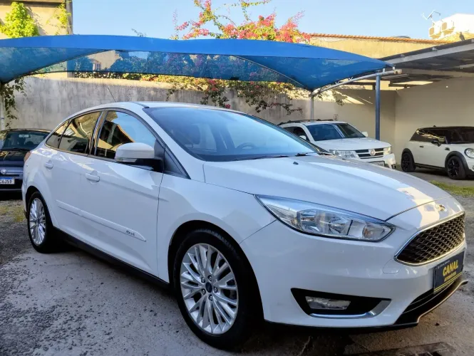 Ford Focus Sedan 2.0 16v/2.0 16V Flex 4P Aut. 2016