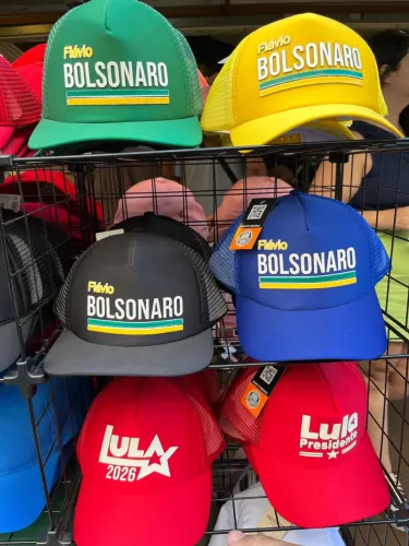 BONÉ LULA & BOLSONARO