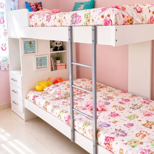 Cama Beliche com Gavetas e Nichos