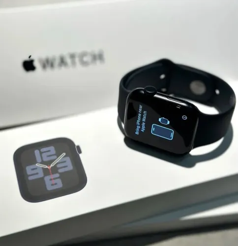 Smart Apple SE3 versão GPS + Celular novo sem Uso