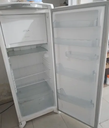 Geladeira consul 